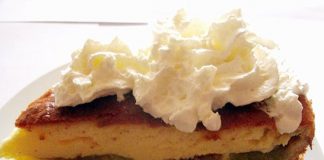 Rhabarberkuchen mit Sulfdecke